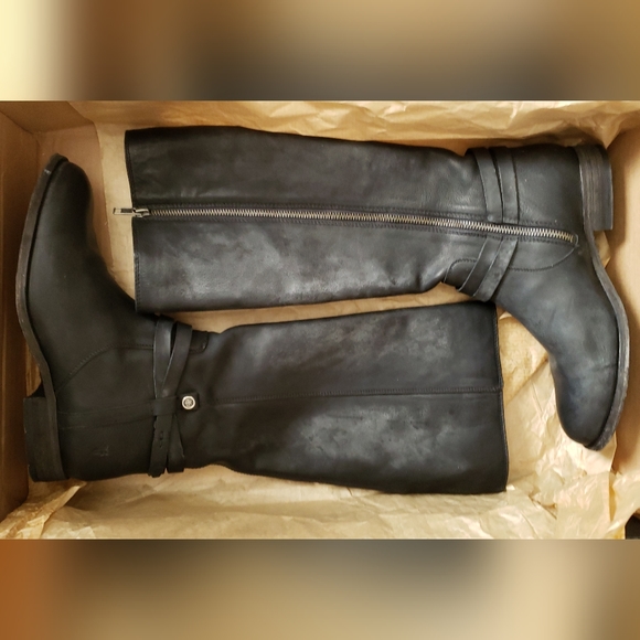Frye Melissa Belted Tall Black (and Patina/Gray Tones) Boots 8.5 - Picture 6 of 13